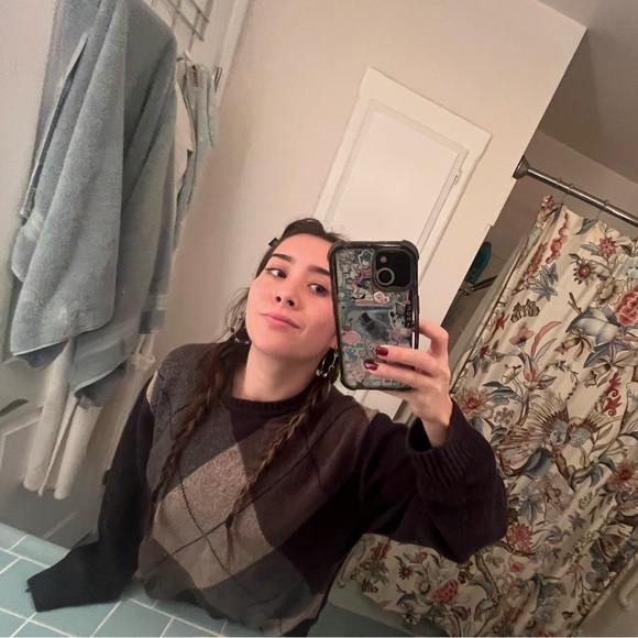 Meet your Posher, Kiera - Picture 1 of 1